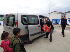 Refugee children waiting for our distributions
