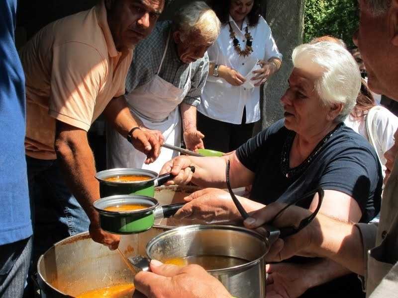 Emergency Relief for Refugee Families in Greece