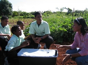 More kids are growing food in India thanks to Global Giving!