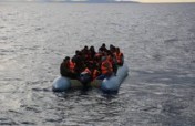 Help Refugees Access Lifesaving Information