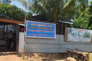 Fence surrounding the orphanage before the revamp