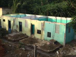 Construction of pillar support for walls