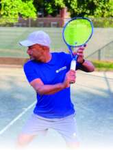Amit back on the tennis court