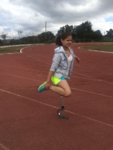 Elba trying out the track