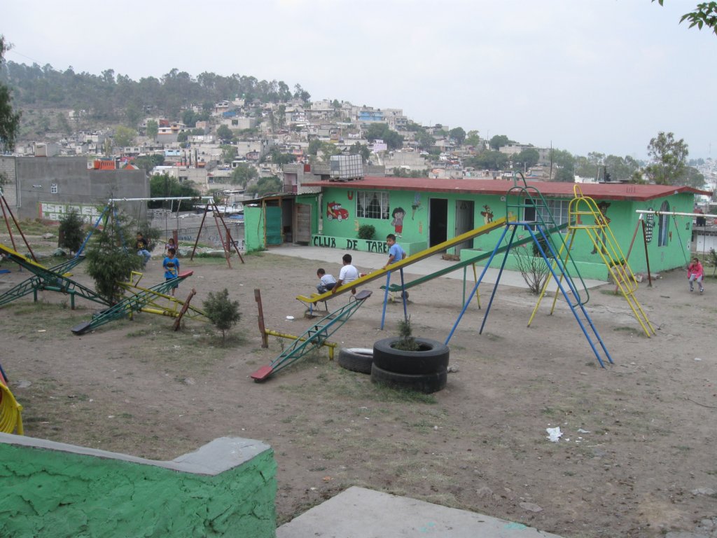 Build a new latrine for 200 students in Mexico
