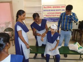 FIRST AID TRAINING THRO GIRLS PEERS