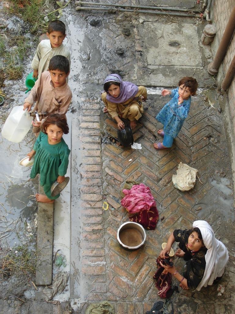 Helping 6,000 Displaced Pakistan Families