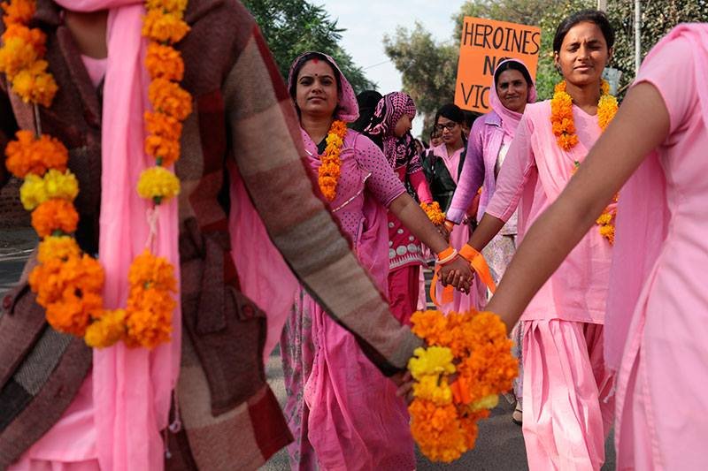 Help women victims of Domestic Violence in India