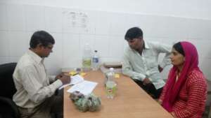 A couple recieving counselling on FP options