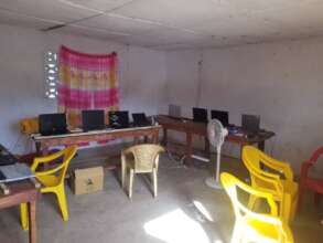 Kamawornie Computer Lab