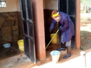 Cleaning and disinfecting toilets