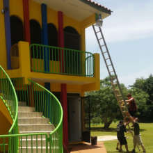 A Basketball team from USA, painting the Home