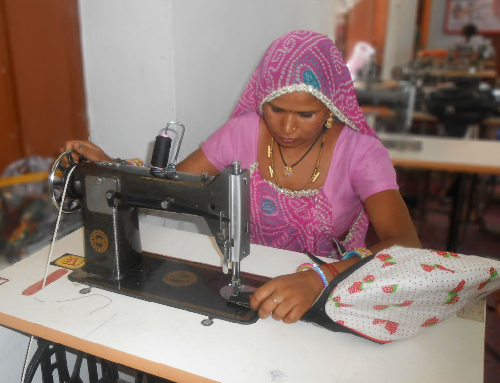 Give Sewing Machines To Help Poor Women in India
