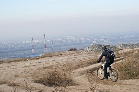 Empower Disadvantaged Children through Photograph