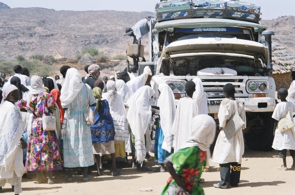 Support schools for 7500 children in Darfur, Sudan