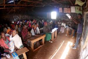 An SHG receiving small business training