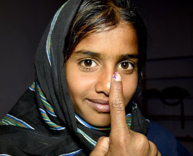 Raise Awareness of Girls' Rights #withMalala