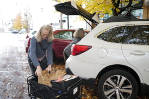 Ellen loading up meals for clients