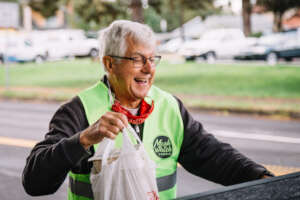 Meals on Wheels People volunteer delivery driver