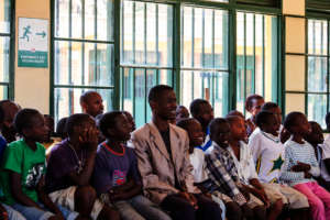 Alumni and children meeting.jpg