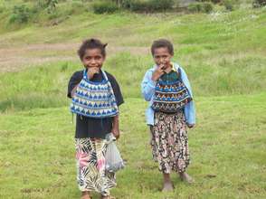 GIRLS AT PURARE PRIMARY SCHOOL PAPUA NEW GUINEA
