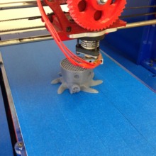 3D printer working