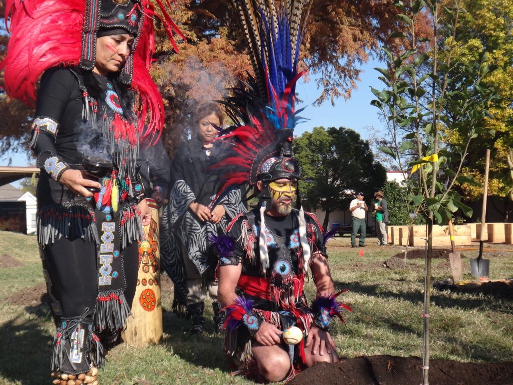 Bring Fruit Trees to Native American Reservations