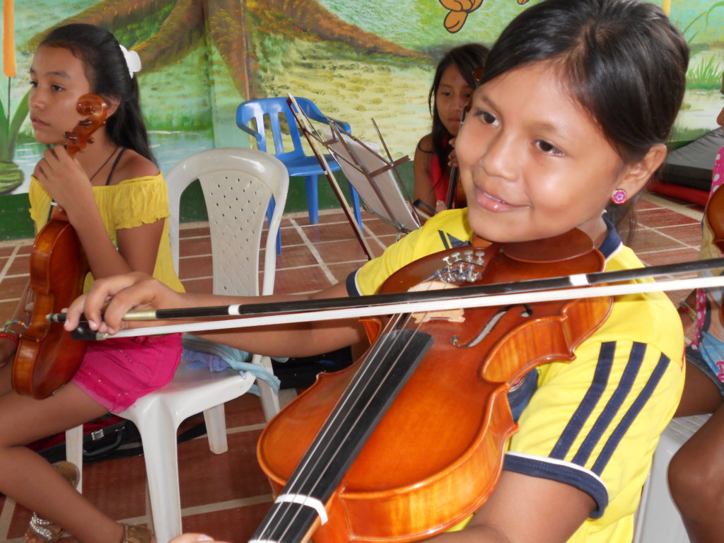 Provide Instruments for Vulnerable Colombian Youth