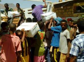 Hungry students help unload...
