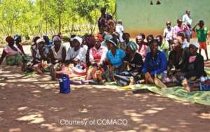 A COMACO Farm Talk listener group