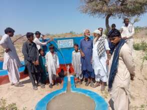 People of Thar are happy to find new water well