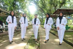 Psychology students prepare to graduate