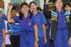 Playing sporting games during the sessions