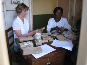 Robyn Nietert, WMI Pres., helps with 2010 loans