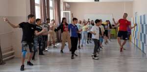 Dancing challenge at the end of the school year!