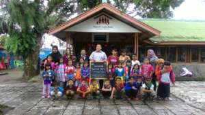 The children and Paman Ganjar