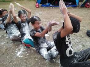 Flour fun games