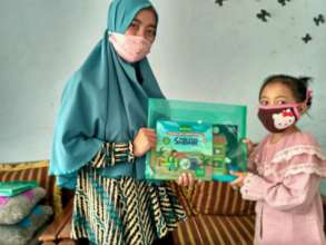 Home learning packages distribution