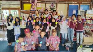 Art & craft with a group of students from Jakart