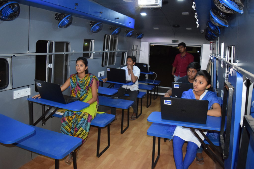 Tech On Wheels For Night School Students In India