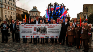 Kresy-Siberia members at Sybirak Day ceremonies