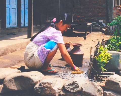 Construct 100 dish-washing pits in Parbat, Nepal