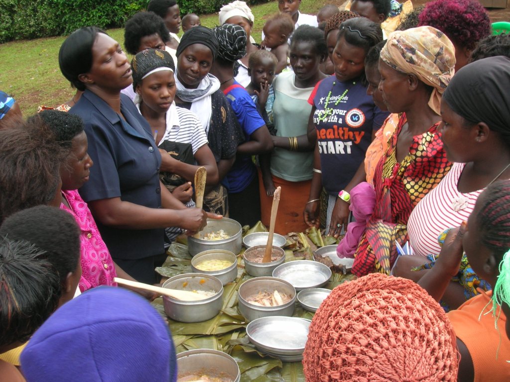 Promote Food Security Among 10,000 Homes in Uganda - GlobalGiving