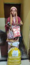 Collecting food rations