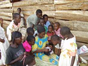 Children learn Art & Craft