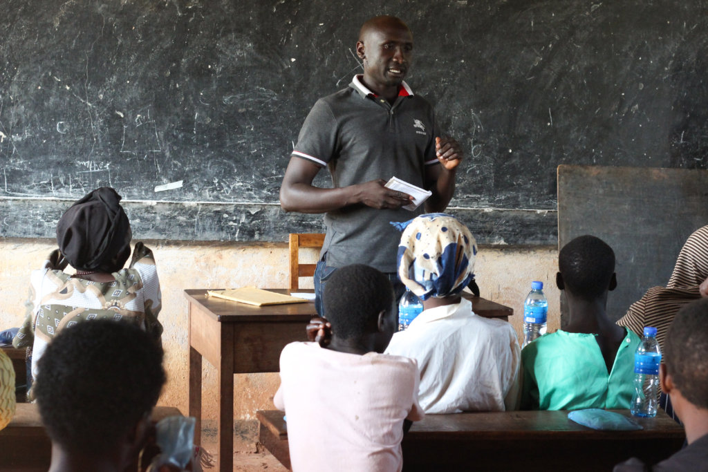Train 800 Girls to Sew Sanitary Pads in Uganda