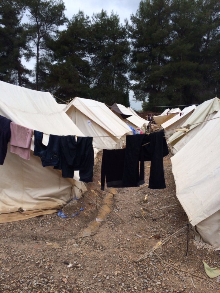 Daily Needs: 900 Refugees at Ritsona Camp - Greece
