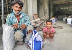 Smiling Moti with his Kid