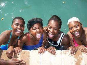 Daktari is also opportunity for fun!