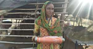 Rescue from malaria with mosquito nets !